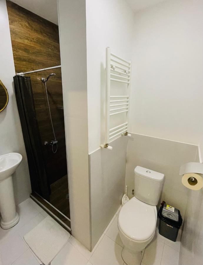Book Hotel Тбилиси Экстерьер фото